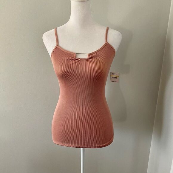 Free People Tops - Free People size M/L blush tank. NWT